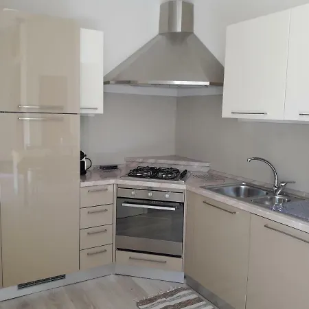 Casa vacanze Skyline, Savona