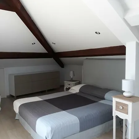 Ferienhaus Skyline, *