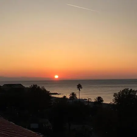 Skyline, Savona